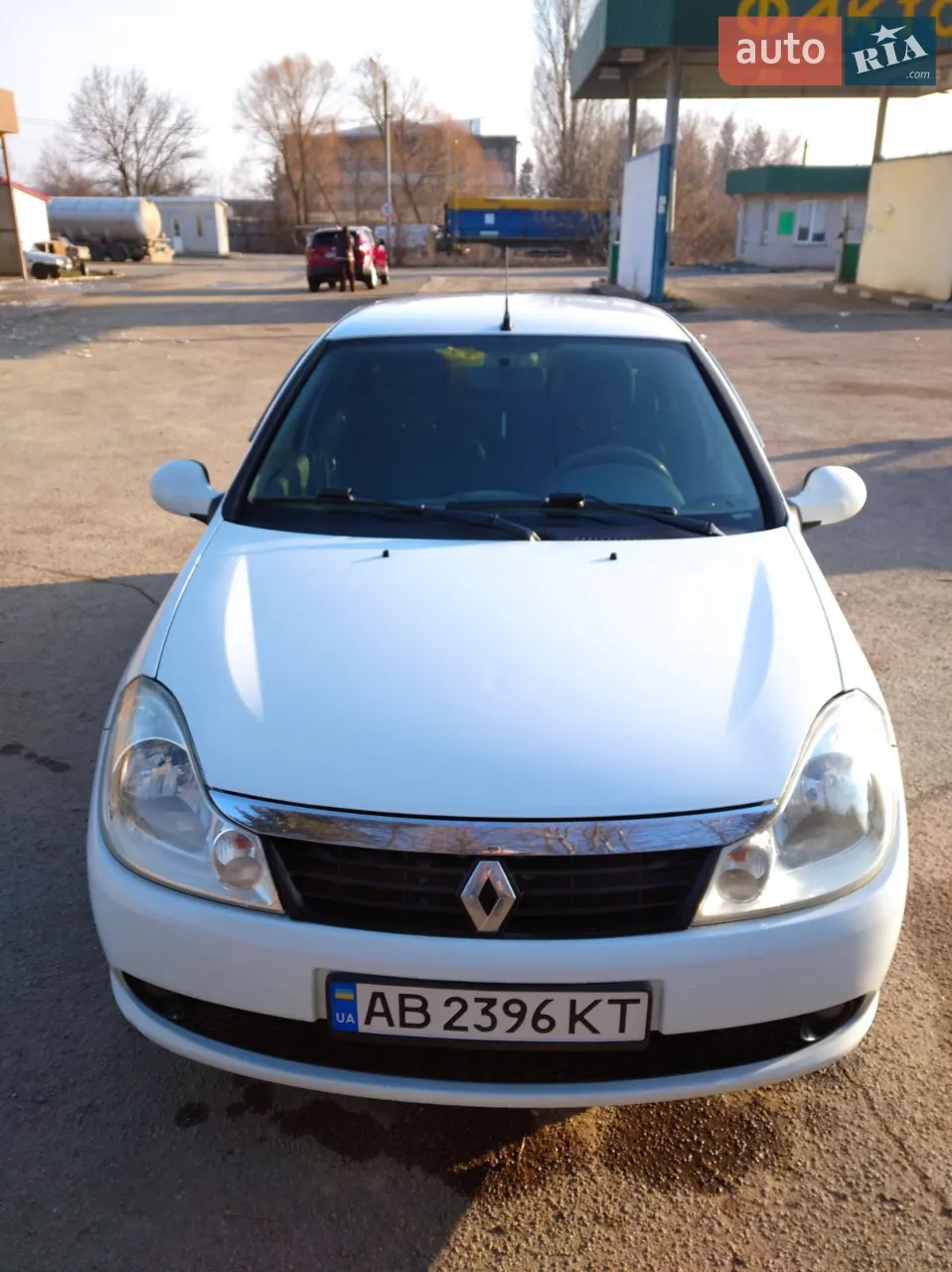 2012 Renault Symbol - мініатюра 15