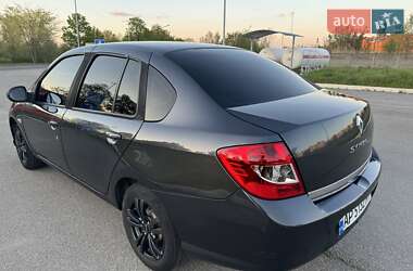 Седан Renault Symbol 2011 в Запорожье