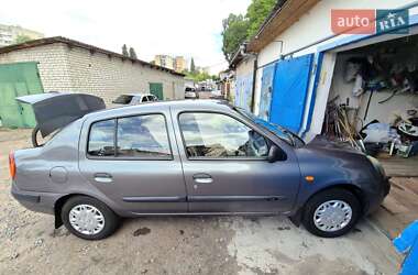 Седан Renault Symbol 2004 в 