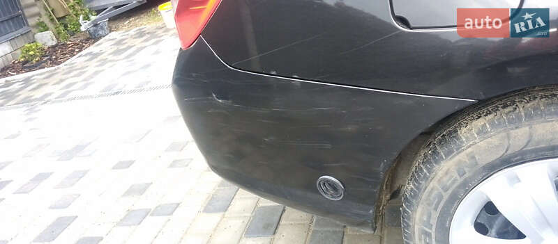 Седан Renault Symbol 2011 в Ланчине