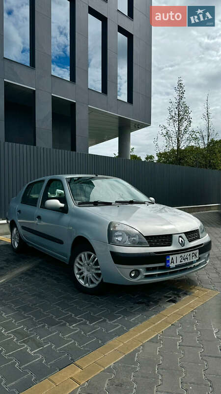 Renault Symbol 2005