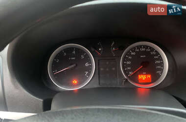Седан Renault Symbol 2011 в 