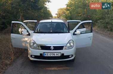 Седан Renault Symbol 2010 в 