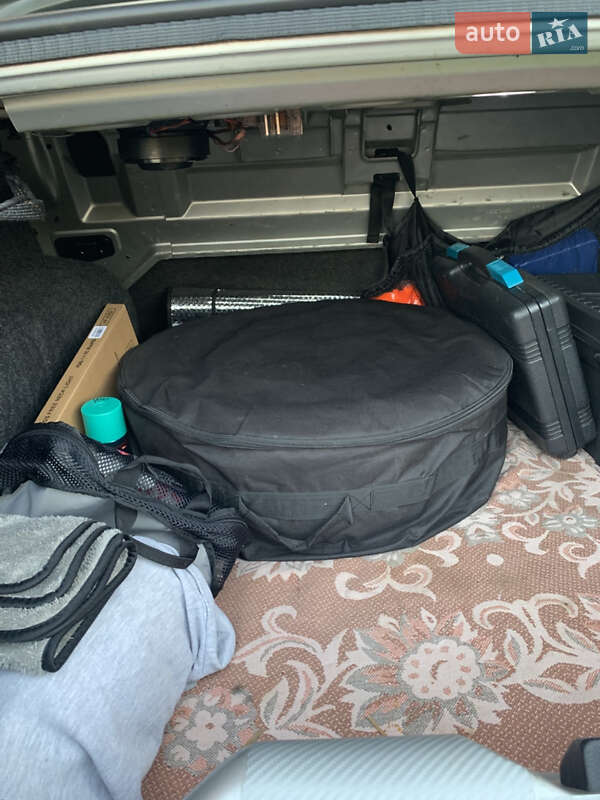 Седан Renault Symbol 2010 в Сарнах