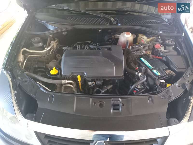 Седан Renault Symbol 2013 в Днепре