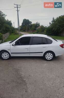Седан Renault Symbol 2010 в Киеве