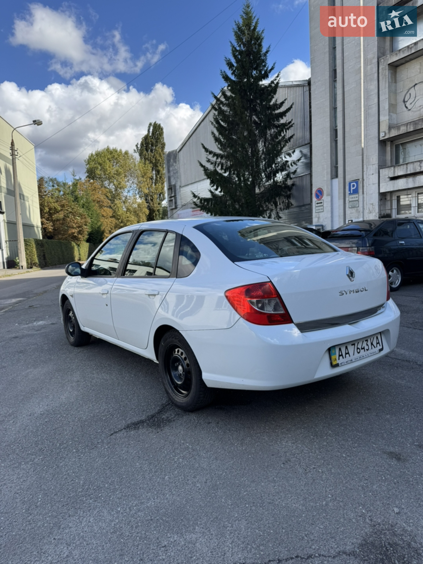 2010 Renault Symbol - мініатюра 5