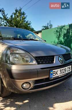 Седан Renault Symbol 2004 в 