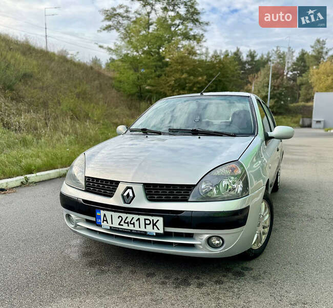 Renault Symbol 2005