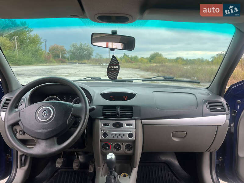 Седан Renault Symbol 2011 в Жмеринці