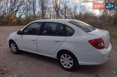 Седан Renault Symbol 2010 в Виннице