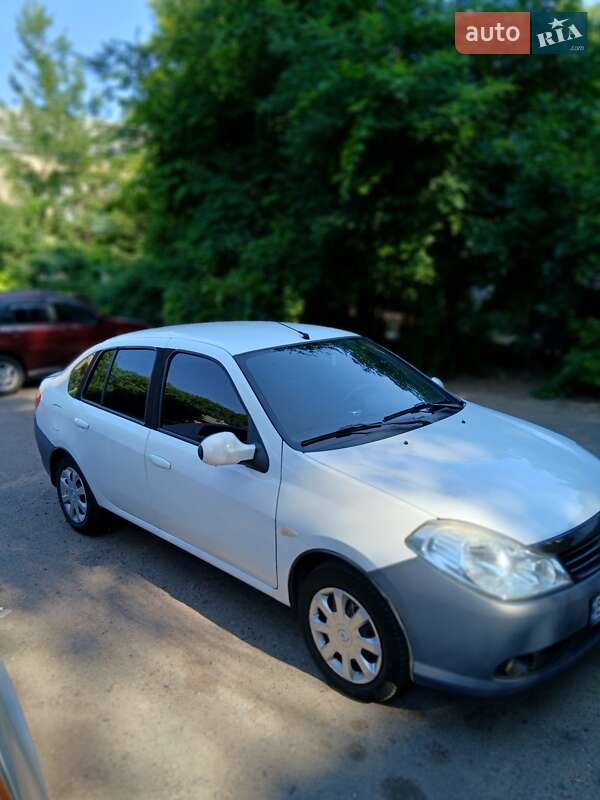 Седан Renault Symbol 2011 в Одессе фото 2 Седан Renault Symbol 2011 в Одессе