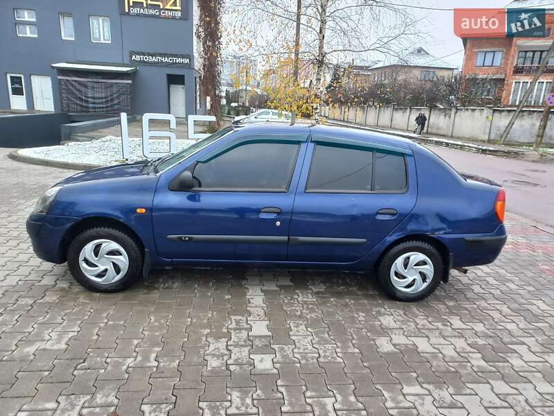 Седан Renault Symbol 2004 в Ивано-Франковске