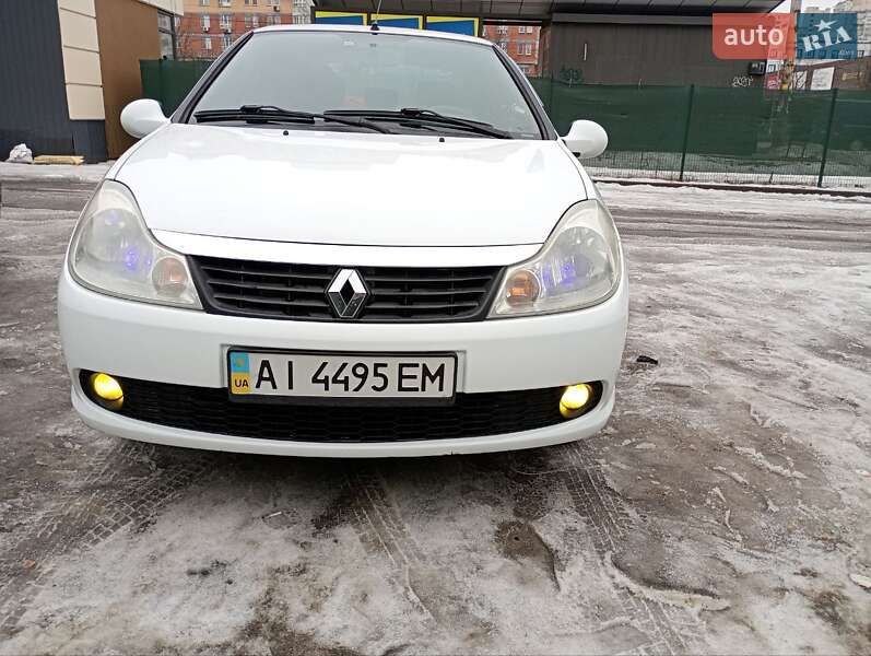 Седан Renault Symbol 2011 в Киеве фото Седан Renault Symbol 2011 в Киеве