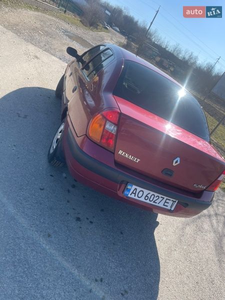 Седан Renault Symbol 2003 в Хусті