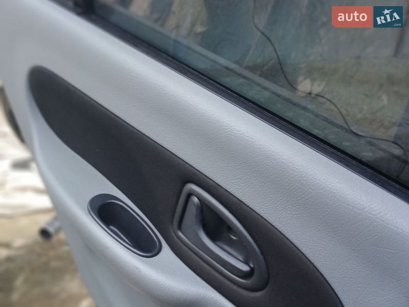 Седан Renault Symbol 2007 в Борщеве фото 9 Седан Renault Symbol 2007 в Борщеве