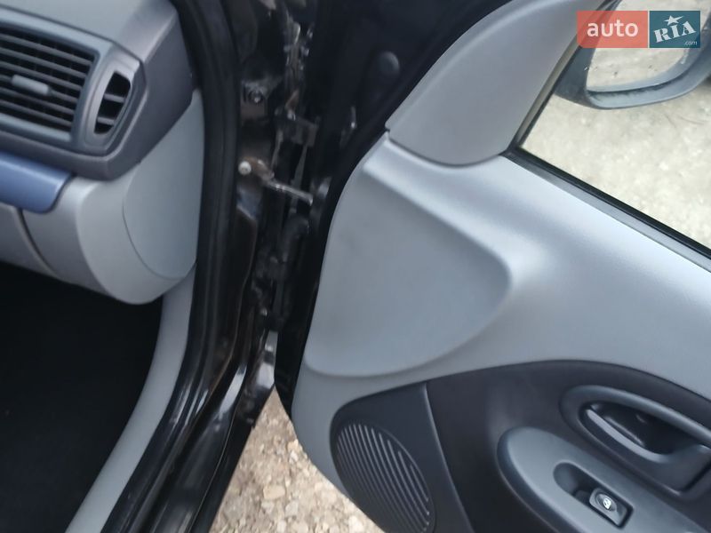 Седан Renault Symbol 2007 в Борщеве фото 23 Седан Renault Symbol 2007 в Борщеве