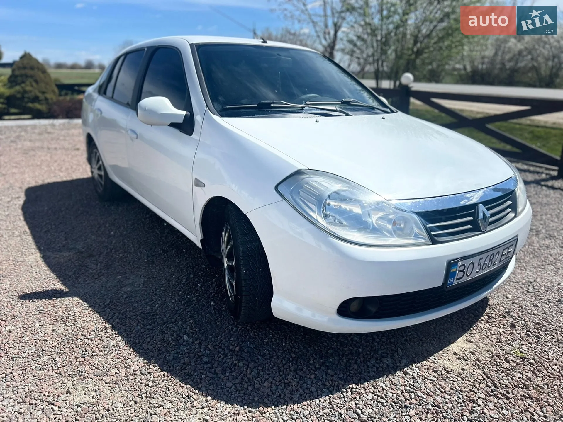2011 Renault Symbol - мініатюра 2