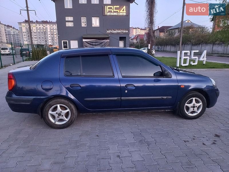 Седан Renault Symbol 2004 в Киеве