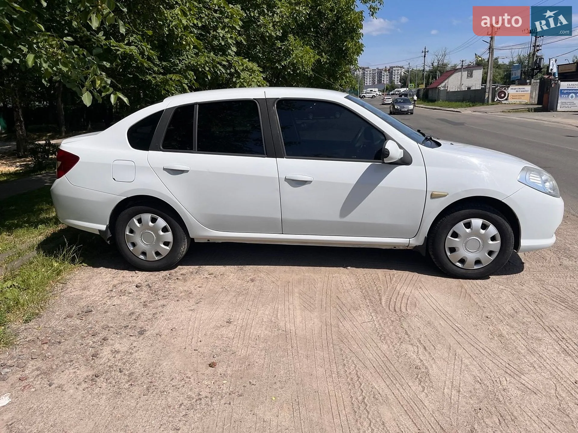 2011 Renault Symbol - мініатюра 8
