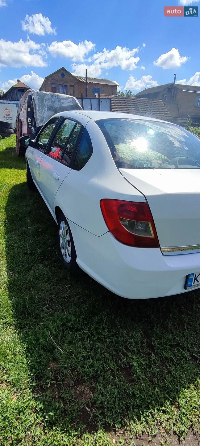 2012 Renault Symbol - мініатюра 19