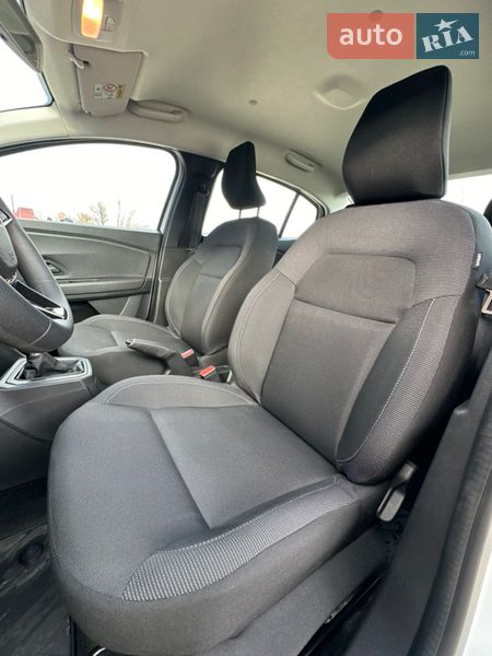 Седан Renault Taliant 2024 в Киеве