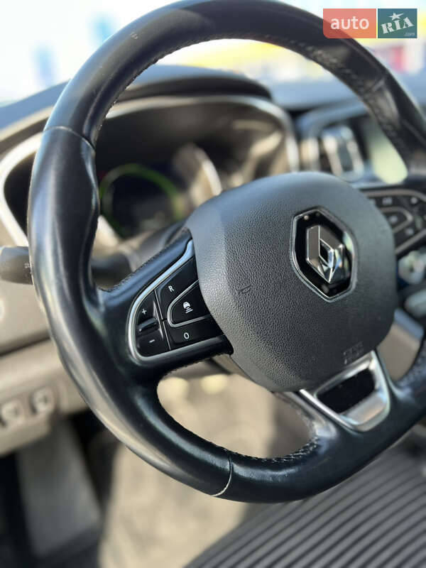 Універсал Renault Talisman 2016 в Луцьку