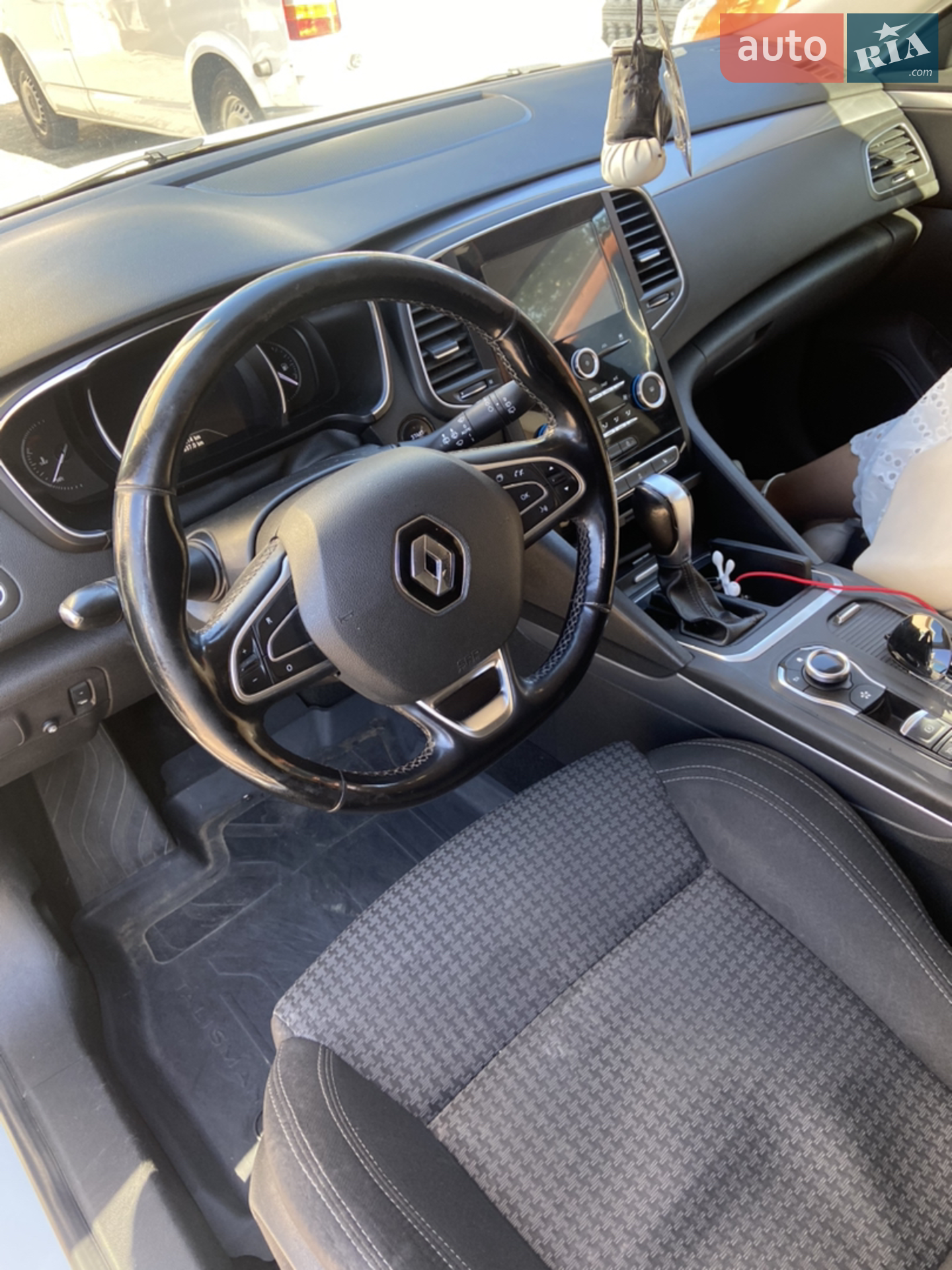2017 Renault Talisman - мініатюра 11