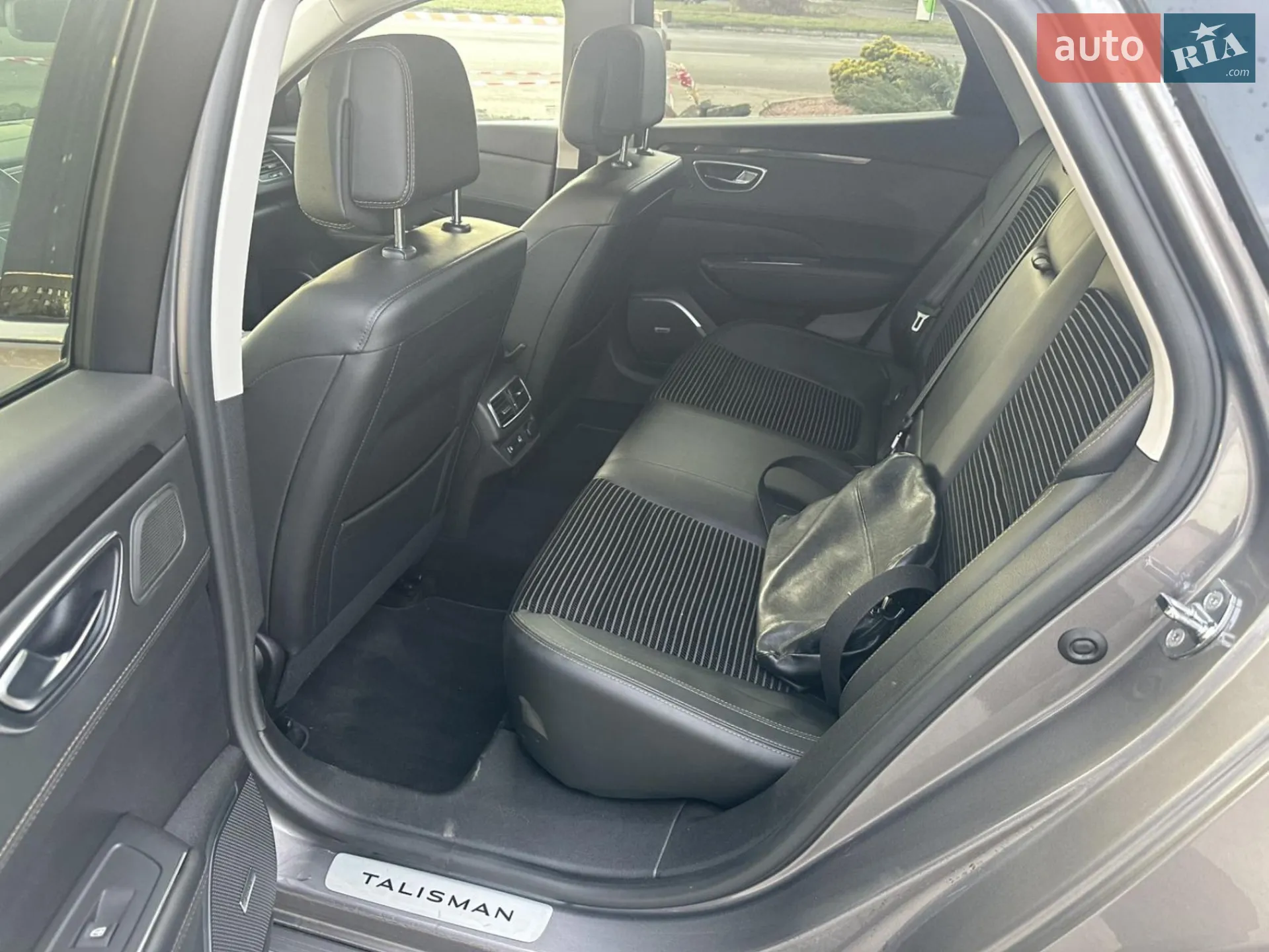 2015 Renault Talisman - мініатюра 12