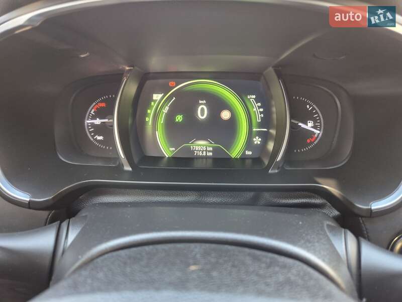 Седан Renault Talisman 2016 в Ивано-Франковске