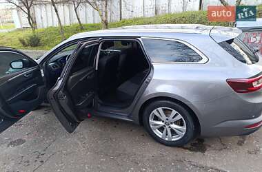 Универсал Renault Talisman 2016 в 