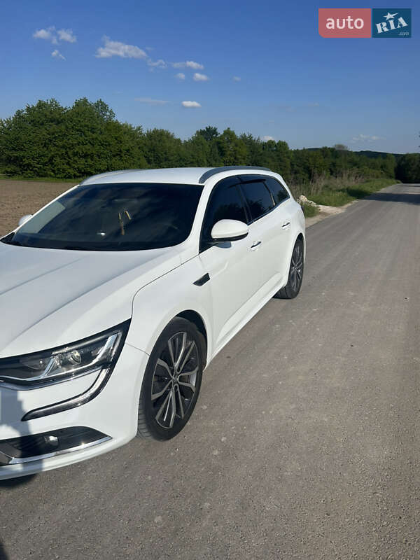Універсал Renault Talisman 2016 в Івано-Франківську