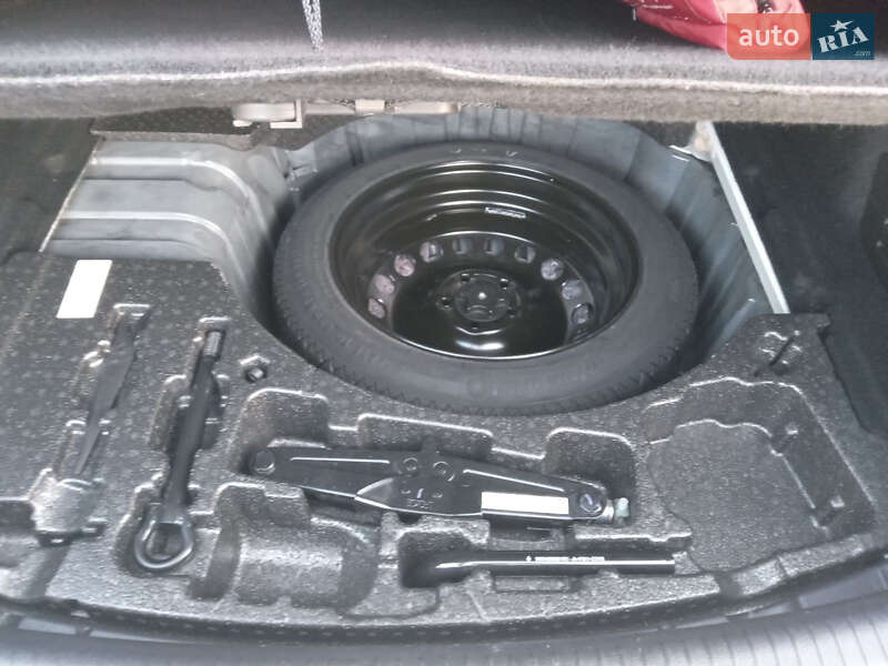 Седан Renault Talisman 2016 в Звягеле фото 18 Седан Renault Talisman 2016 в Звягеле