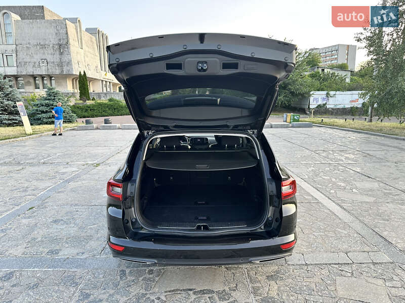 Универсал Renault Talisman 2016 в Киеве