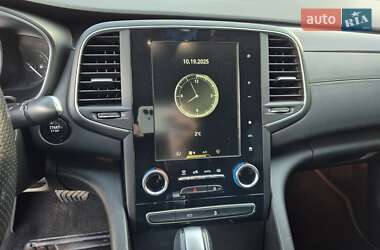 Седан Renault Talisman 2017 в  фото 20 Седан Renault Talisman 2017 в