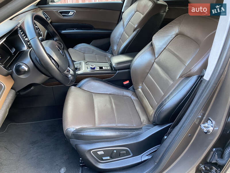 Седан Renault Talisman 2017 в Киеве фото 30 Седан Renault Talisman 2017 в Киеве