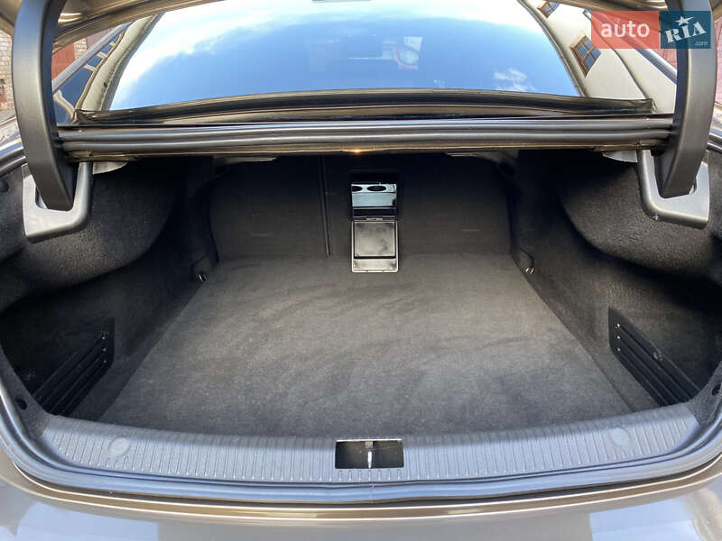 Седан Renault Talisman 2017 в Киеве фото 41 Седан Renault Talisman 2017 в Киеве