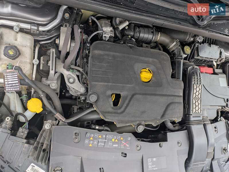 Седан Renault Talisman 2016 в Чернігові