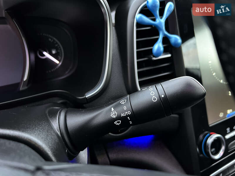 Седан Renault Talisman 2016 в Вінниці