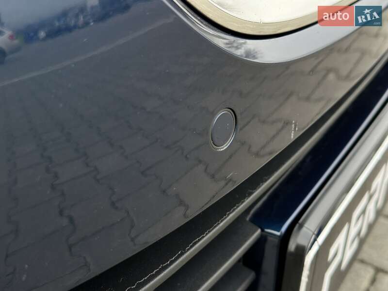 Універсал Renault Talisman 2016 в Чернівцях