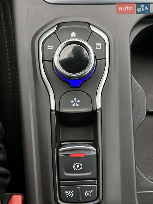 Універсал Renault Talisman 2016 в Чернівцях