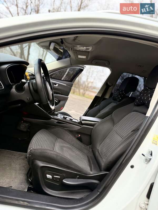 Універсал Renault Talisman 2016 в Городку