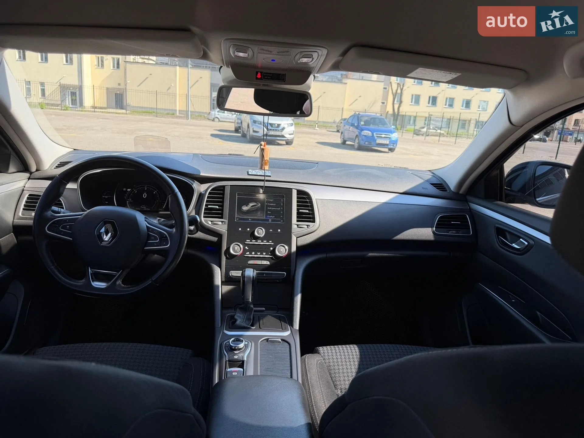 2017 Renault Talisman - мініатюра 12