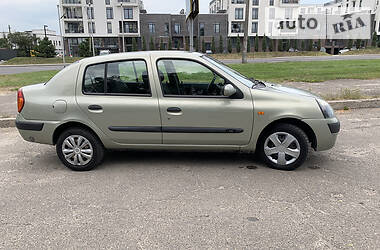 Седан Renault Thalia 2003 в Львове