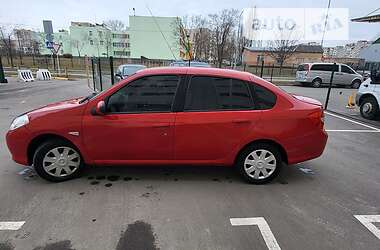 Седан Renault Thalia 2012 в 