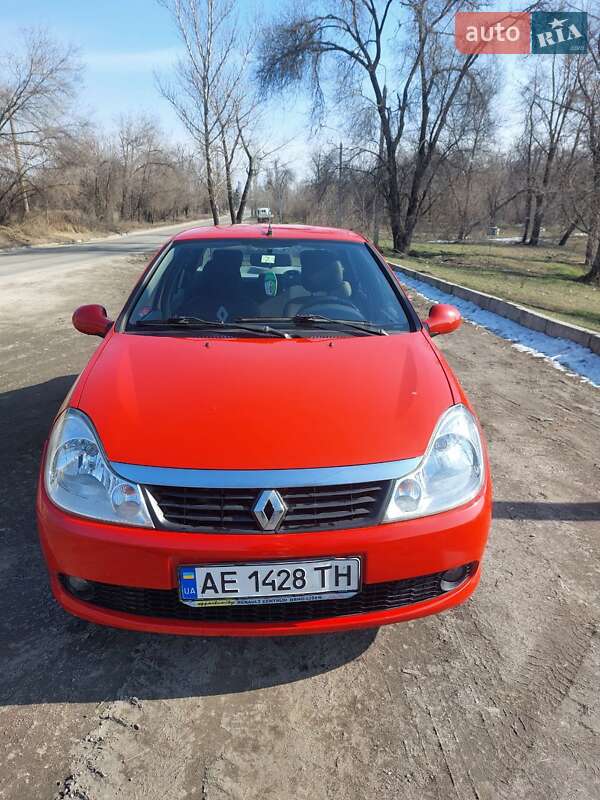 Renault Thalia 2010