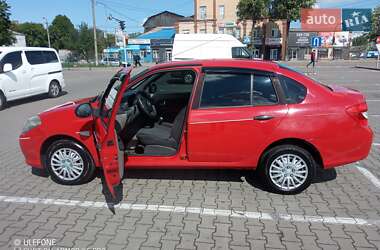 Седан Renault Thalia 2012 в 