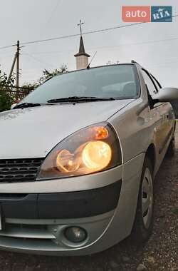 Седан Renault Thalia 2005 в Радехове