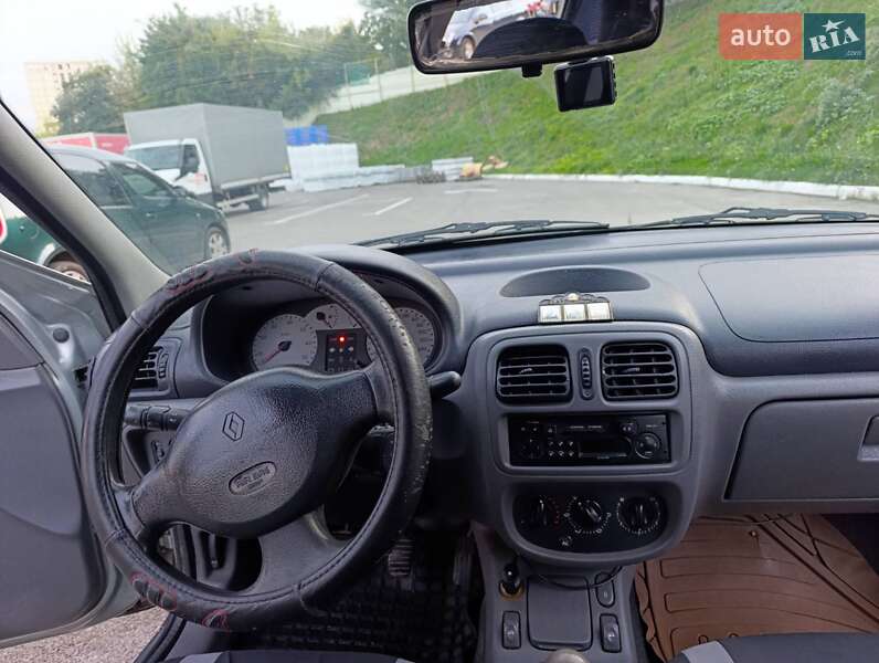 Седан Renault Thalia 2001 в Луцке фото 7 Седан Renault Thalia 2001 в Луцке