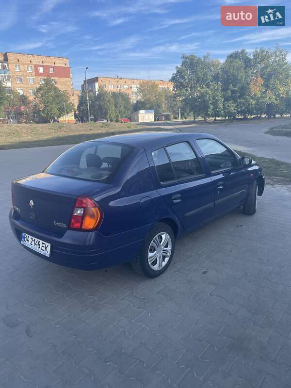 Седан Renault Thalia 2001 в Ватутино